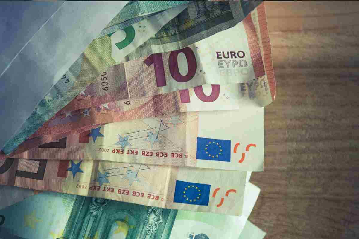 Euro in una busta